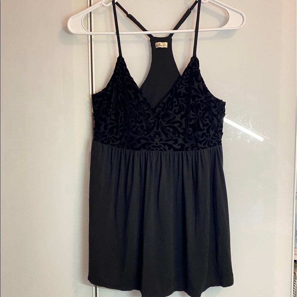 HOLLISTER VELVET TANK TOP